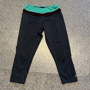 Vintage Adidas Crop Leggings